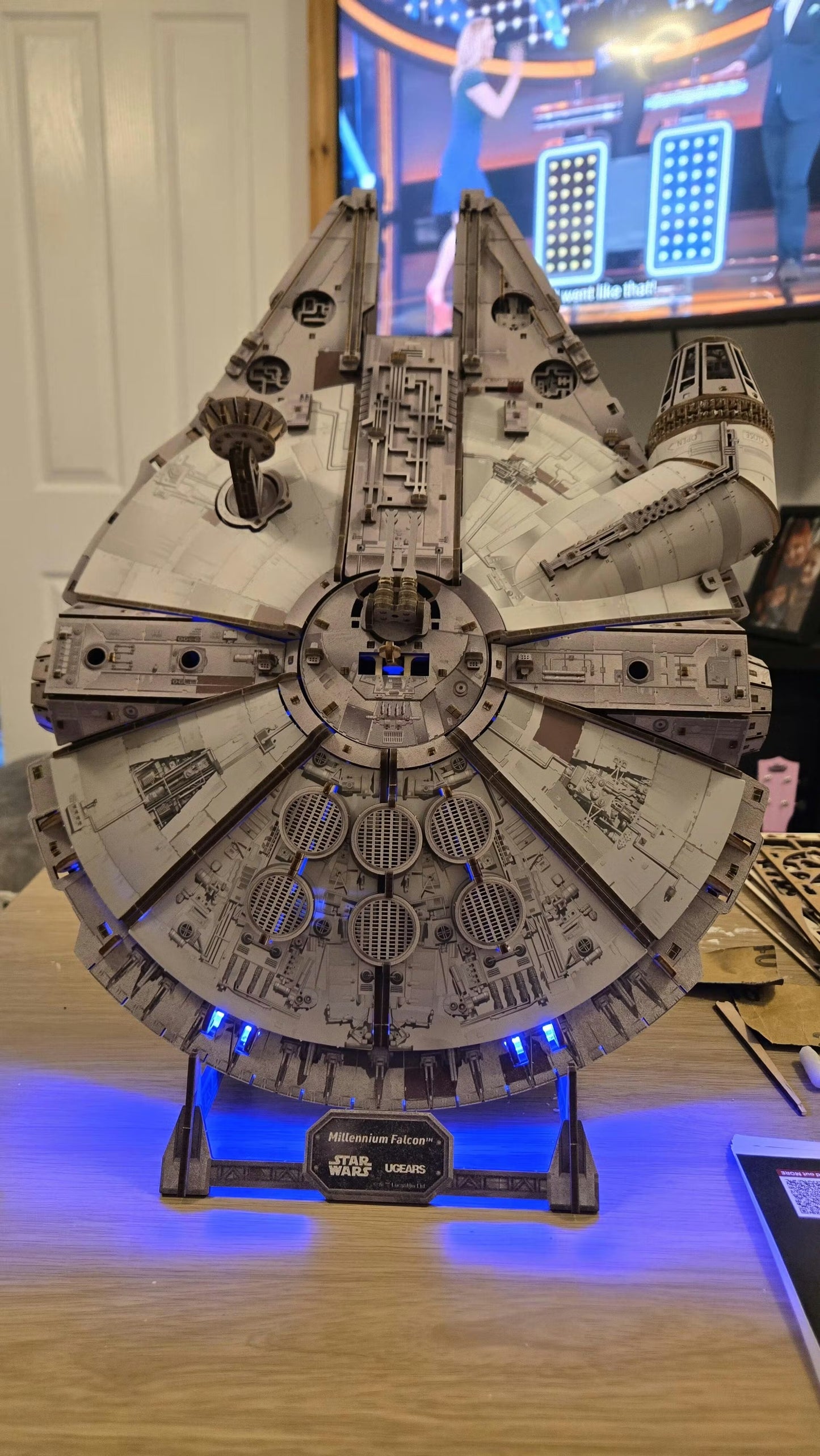 UGears Scale Millennium Falcon™ - 1235 Pieces (Advanced)