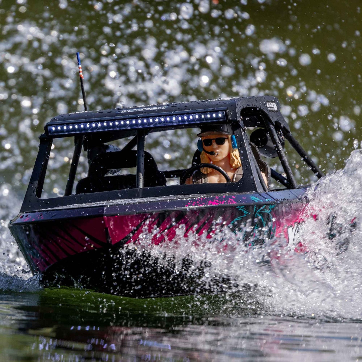Pro Boat 1/6 Jetstream Boat Brushless 24 Shreddy RTR