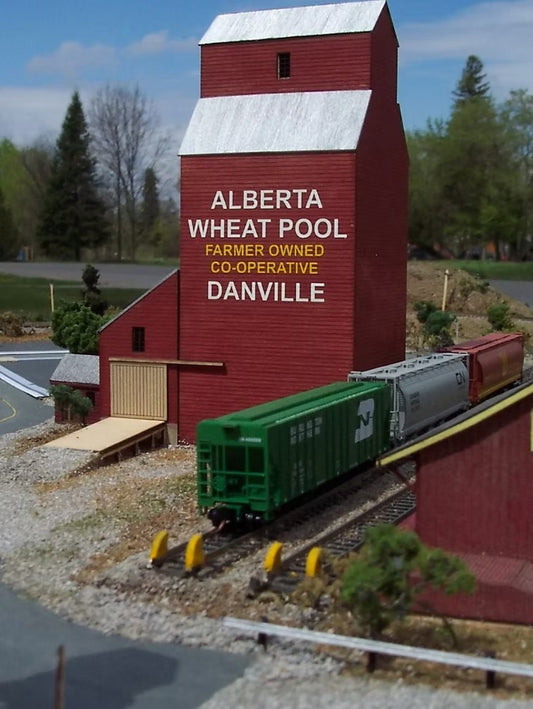 HO Grain Elevator