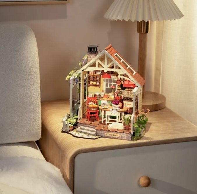 Rolife Sunlit Farmhouse Kitchen DIY Miniature House Kit DH101