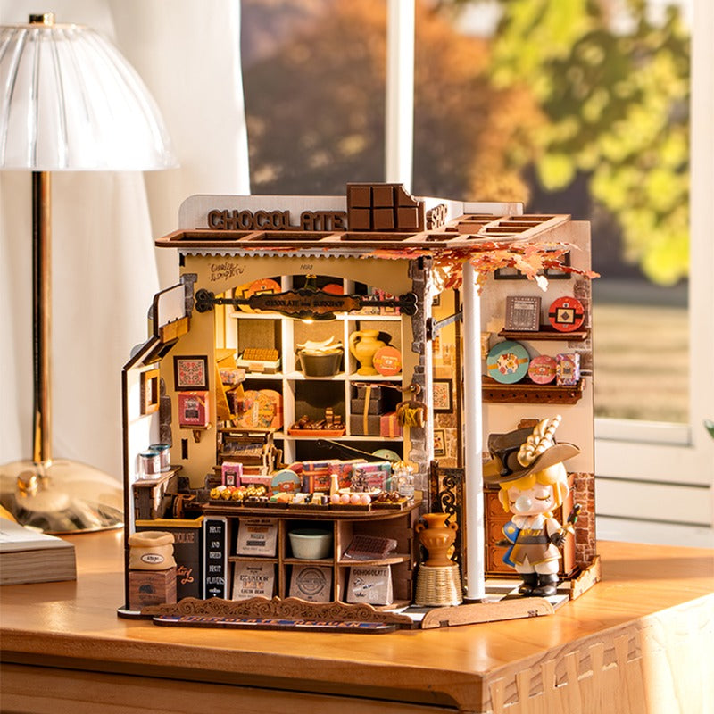 Rolife DIY Miniature House - Henry’s Chocolate DG174