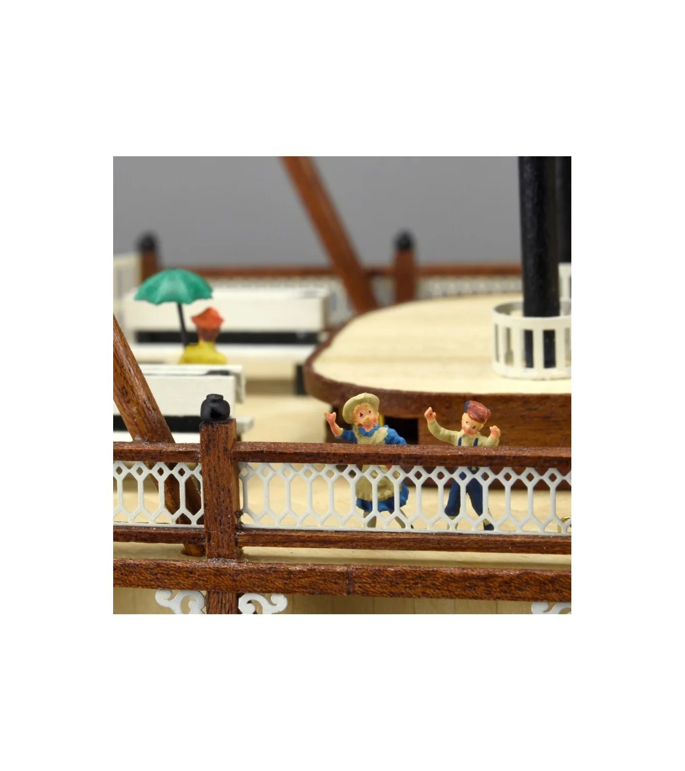 Paddle Steamer King of the Mississippi. 1:80 Wooden Model Kit Boat ART20515