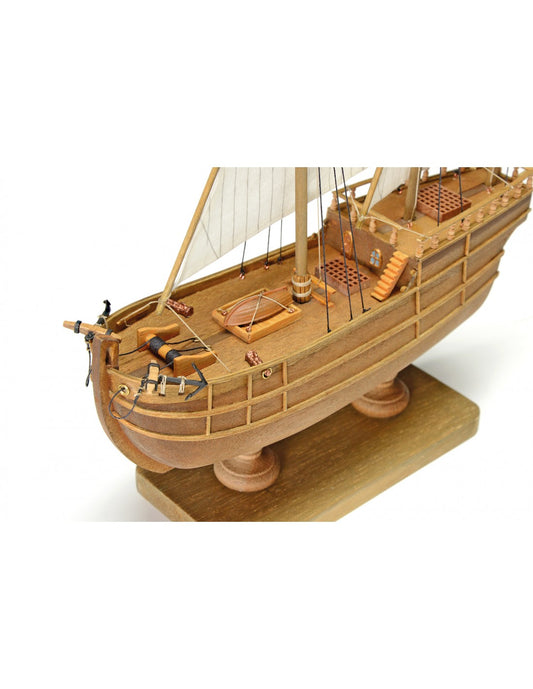 AMATI Nina Caravel - First Step 1:135 Boat AMA600/06
